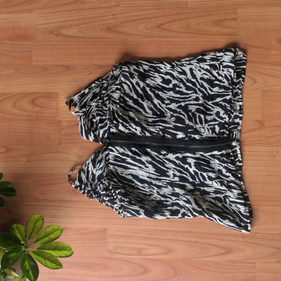 Zebra print tufted cami - Picture 3 of 7